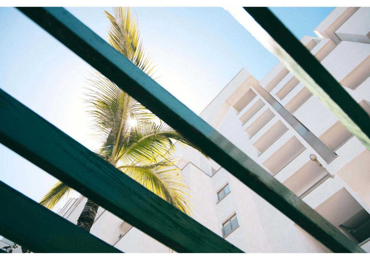 Beach Hideaway Apartment With Modernist Design 圣克鲁斯-德特内里费 外观 照片
