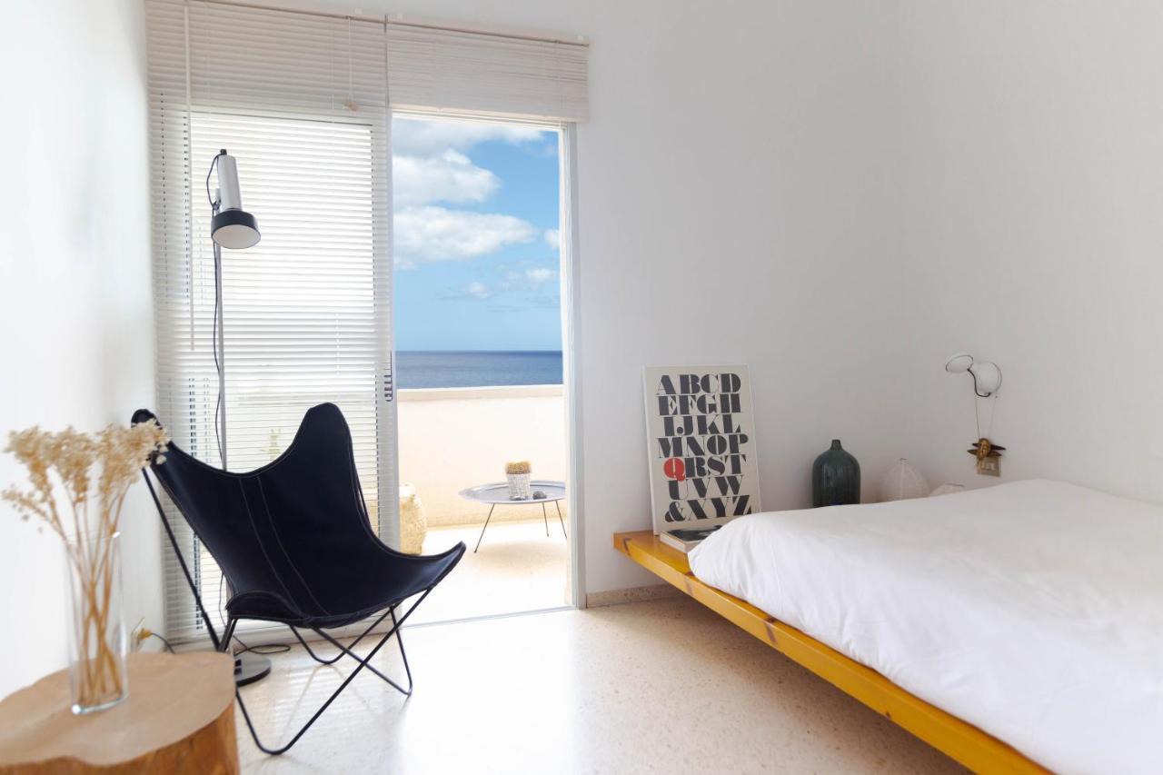 Beach Hideaway Apartment With Modernist Design 圣克鲁斯-德特内里费 外观 照片
